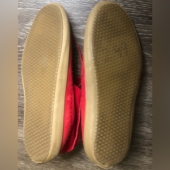 Vans ~ women’s red moccasins - Picture 5 of 7